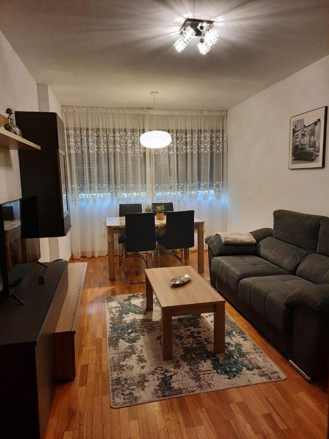 Apartamento Bulevar Бургос Екстер'єр фото